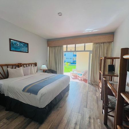 Toby'S Resort Montego Bay Exterior foto