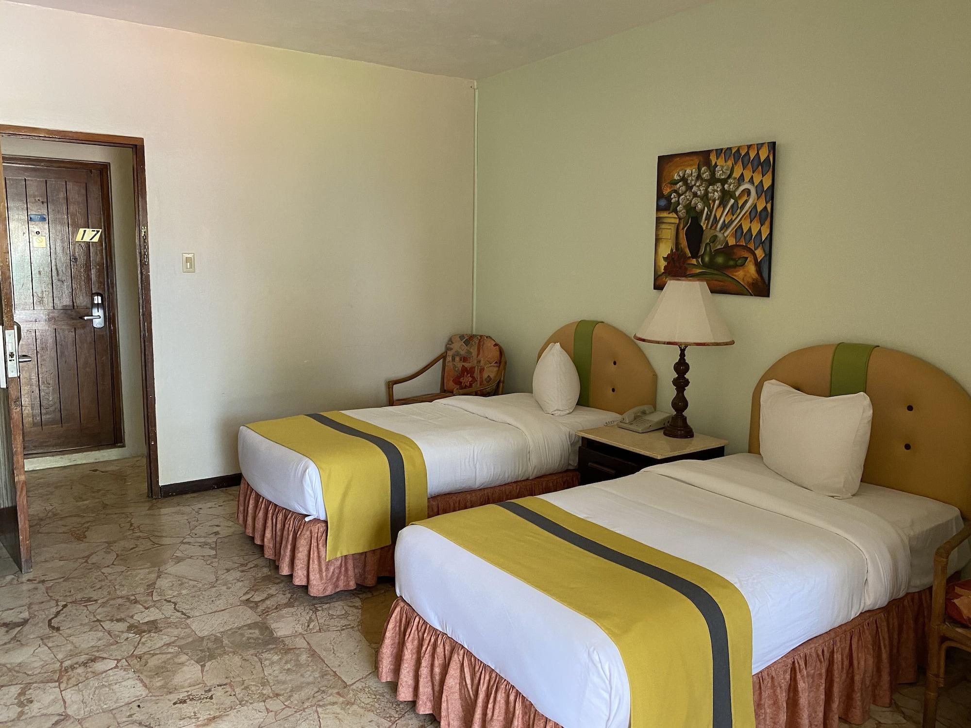 Toby'S Resort Montego Bay Exterior foto